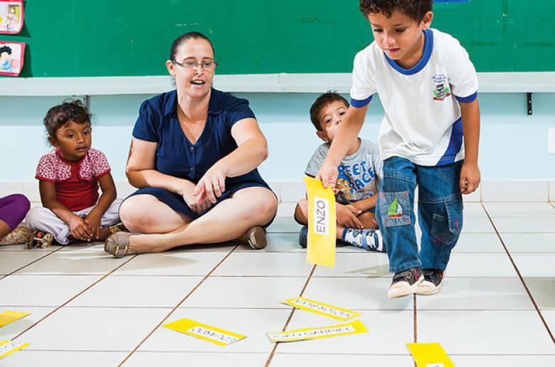 NE 272 - Nomes próprios na Pré-escola