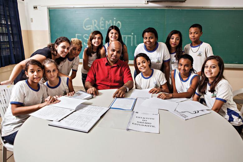 NE 287 Caro Educador