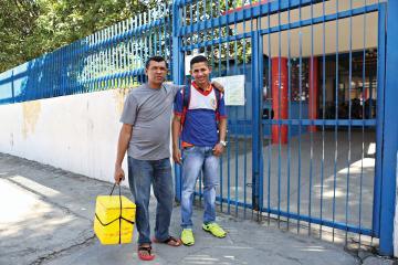 Adonilson Moraes da Rocha e o filho mais velho