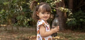 Atividade: desperte o interesse dos bebês com garrafas PET