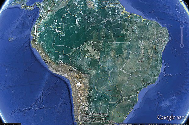 A turma continuou a pesquisa até chegar ao endereço da escola, em Uberlândia. Google Earth