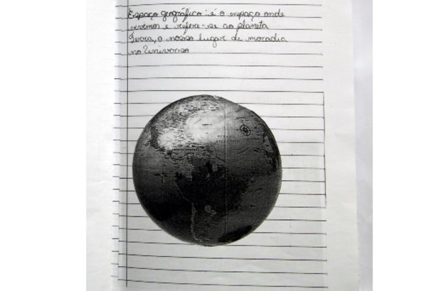 Espaço geográfico O conceito, muito debatido ao longo do projeto, também entrou no dicionário de alunos como Anna Luiza de Abreu. Os termos eram incorporados progressivamente à medida que a garotada avançava no estudo. Roberto Chacur