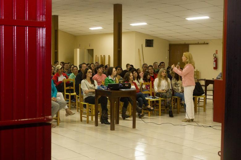 Reunião de pais temática