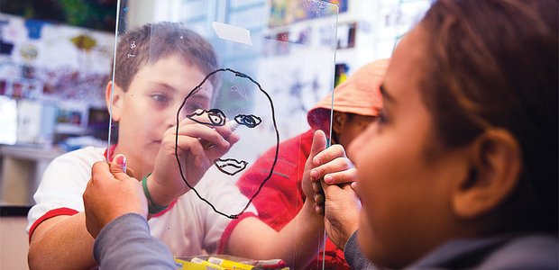 Desenho como forma de expressão pessoal. Foto: Fernanda Salla e Manuela Novais