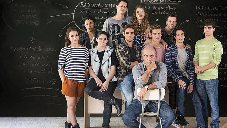 O professor Merlí e os alunos do Ensino Médio. Crédito: Divulgação