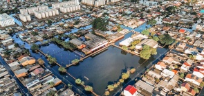 Vista área da EMEF João Goulart, em Porto Alegre, em maio de 2024