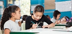 Como fazer um bom ditado com ajuda da turma