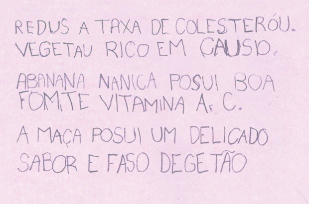 No caso das escritas alfabéticas, algumas crianças pensaram a respeito da ortografia. Manuela Novais