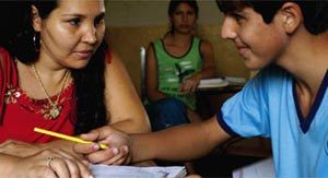 CAMPO DE AULA - Depois de registrar dados nas fazendas, interpretação com ajuda individual