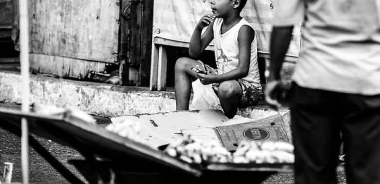 NE 272 - Retratos da Exclusão