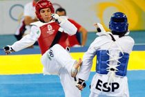 Márcio Wenceslau (vermelho) durante combate com o espanhol Juan Ramos (Categoria -58 KG). Foto: Washington Alves / Divulgação COB