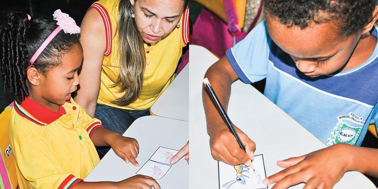 Professora orienta atividade de escrita
